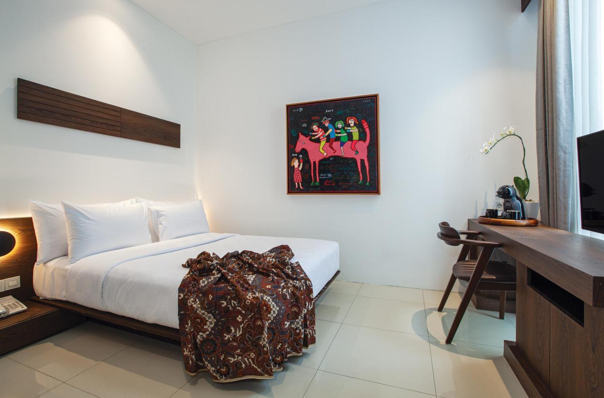 Miers Kuningan, Artotel Curated Jakarta Exterior photo